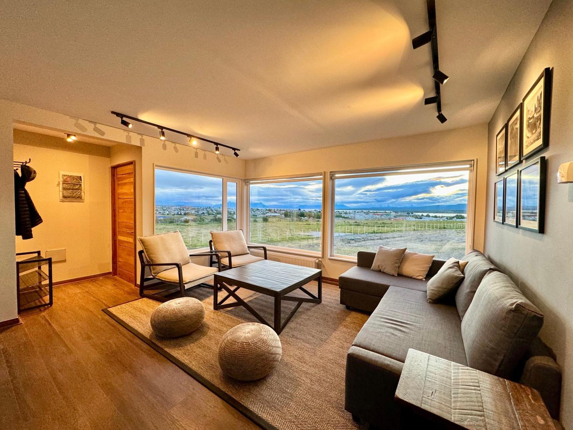 Cabanas Los Coihues ปวยร์โตนาตาเลส ภายนอก รูปภาพ